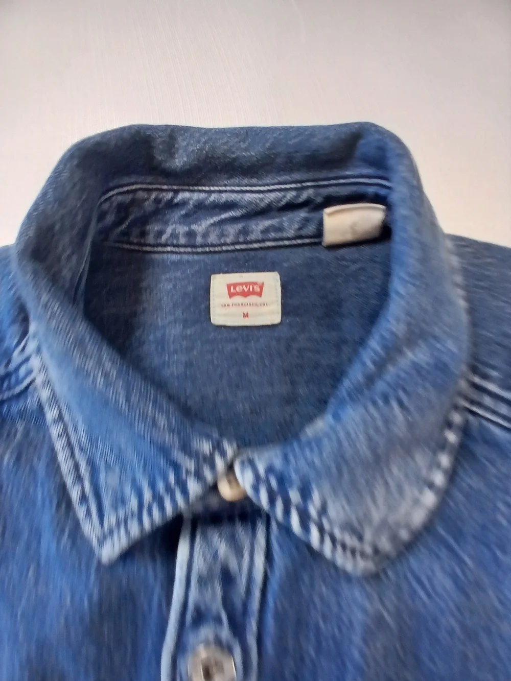 Levi's Men's Blue Denim Button-Up Shirt
